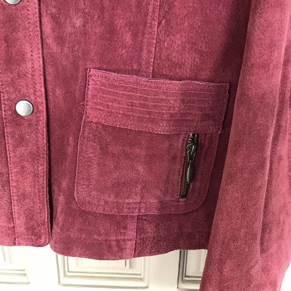 Chico's Design Jacket Sz 2 Magenta Suede Leather Designs Snap Front Zip Pockets - Picture 4 of 10